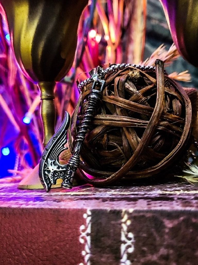 The Armored Kingdom Battle Axe Necklace (Style 2) product image (2)