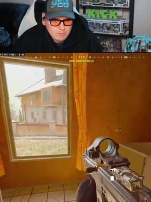 When you think he is to the left and have to 360 late #cod #warzone #callofduty