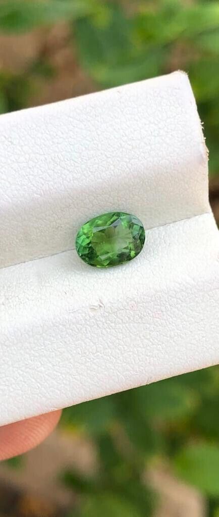 NATURAL TOURMALINE GEMSTONE FOR RING OVAL SHAPED CHROME COLOR GEMSTONE, 1 CARAT product image (2)