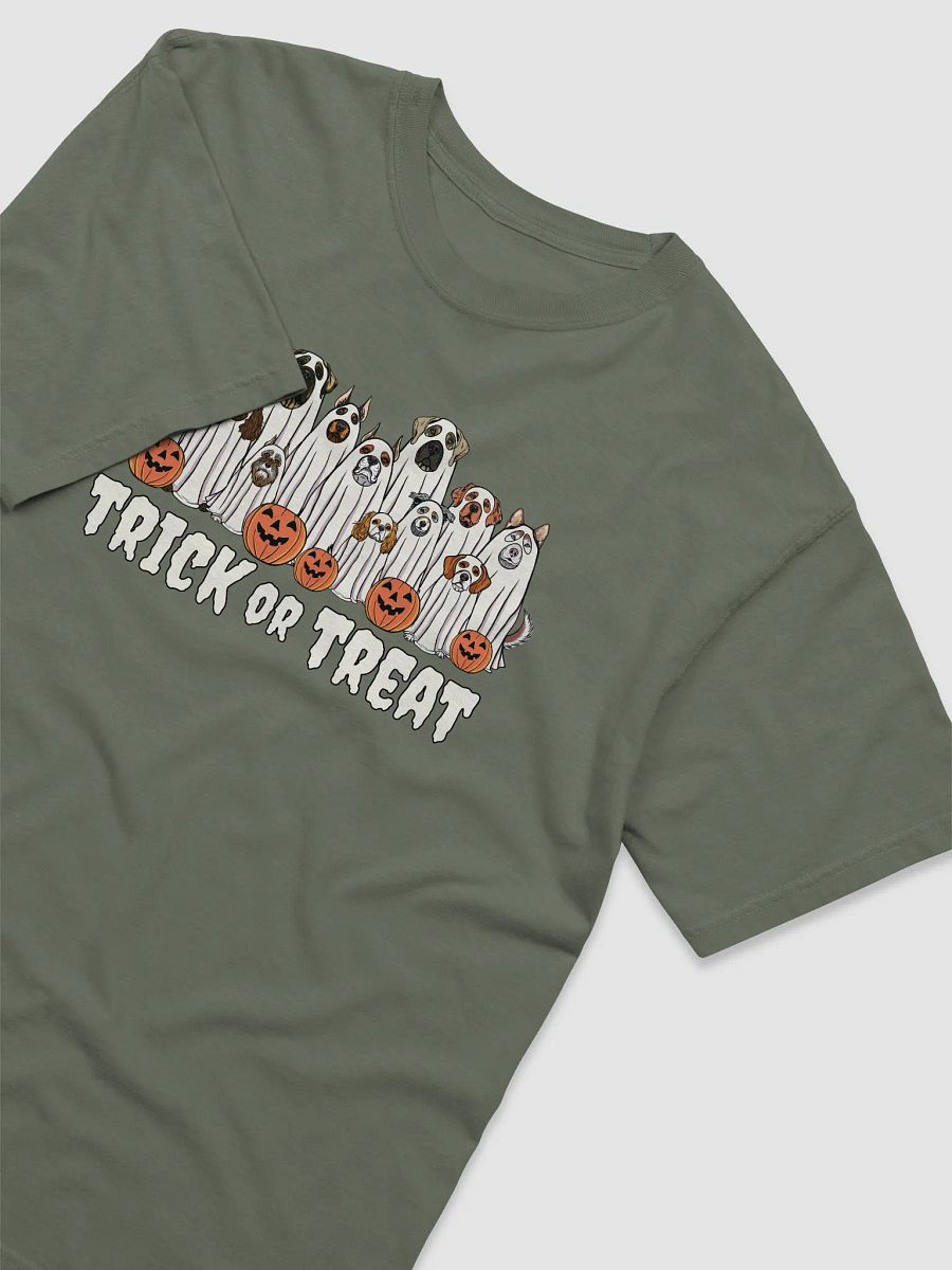 Trick or Treat Funny Halloween Dogs T-Shirt | Funny Dogs Wearing Ghost Costumes and Holding Pumpkin Baskets product image (10)
