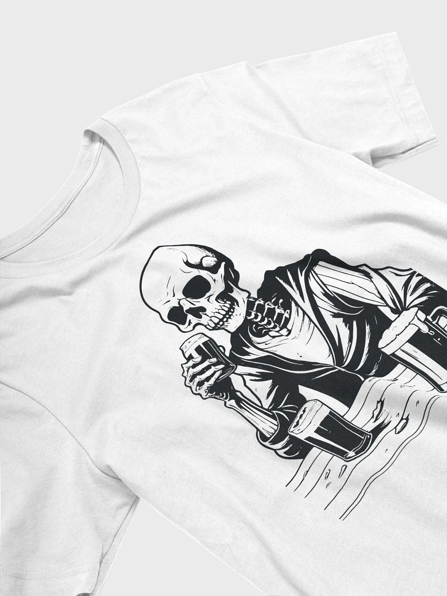 SKELETON DRINKING BEER Skeleton, skeletons, sitting skeleton, beer, beer glass, beer mug, beer lover, funny beer shirt, bar sign, sexy product image (3)