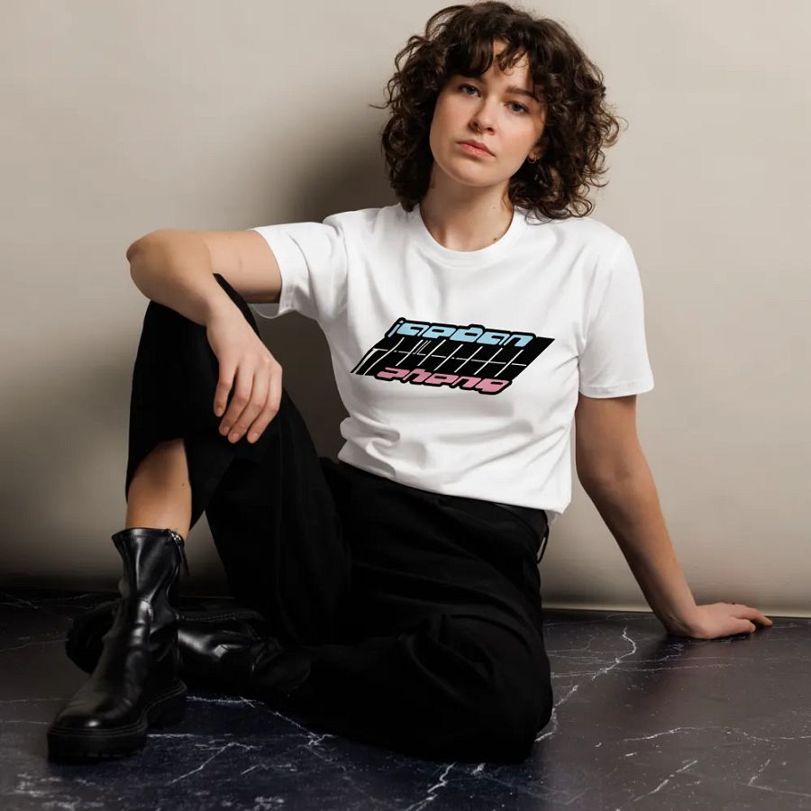 「Bubblecup Blossom」 T-Shirt product image (7)