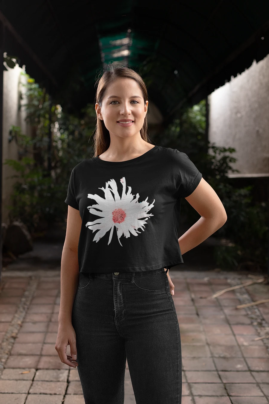 Daisy Flower Women's Cropped T Shirt product image (5)