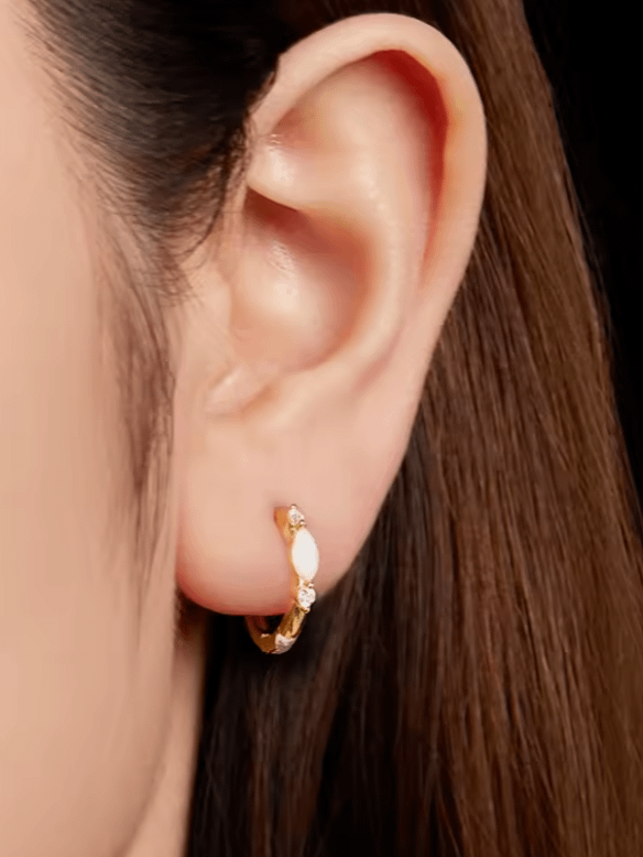 Noelle Earrings product image (2)