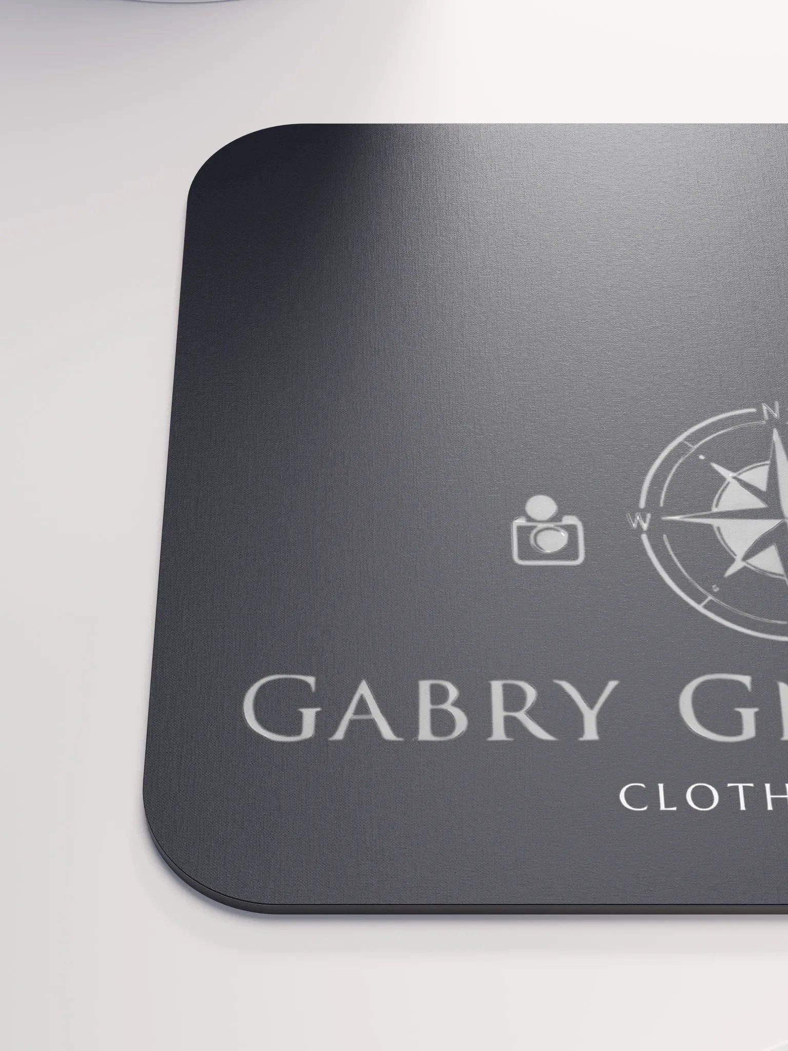 Tappetino per Mouse Gabry Giacopino Clothing Line ELEGANCE – Stile e Precisione sulla tua Scrivania product image (6)
