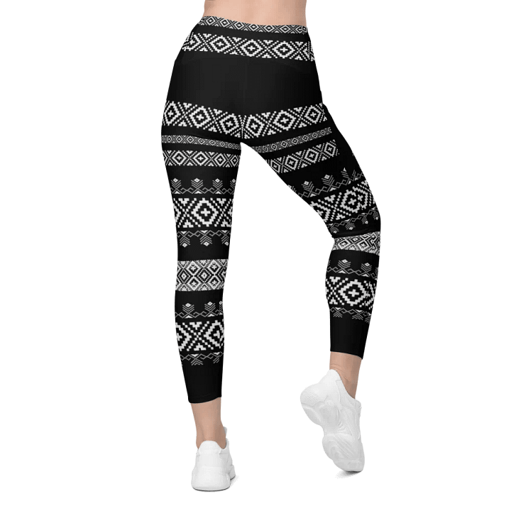 Black & White Aztec Geometric Leggings with Pockets product image (1)