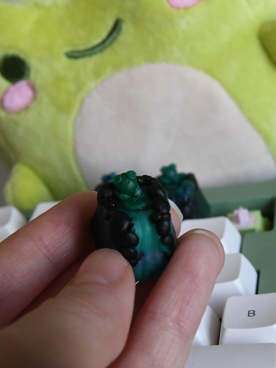 Froggy Falls Keycaps product image (4)