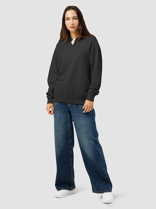 Photo showing Comfort Colors Unisex Garment-Dyed Lightweight Fleece Hooded Sweatshirt