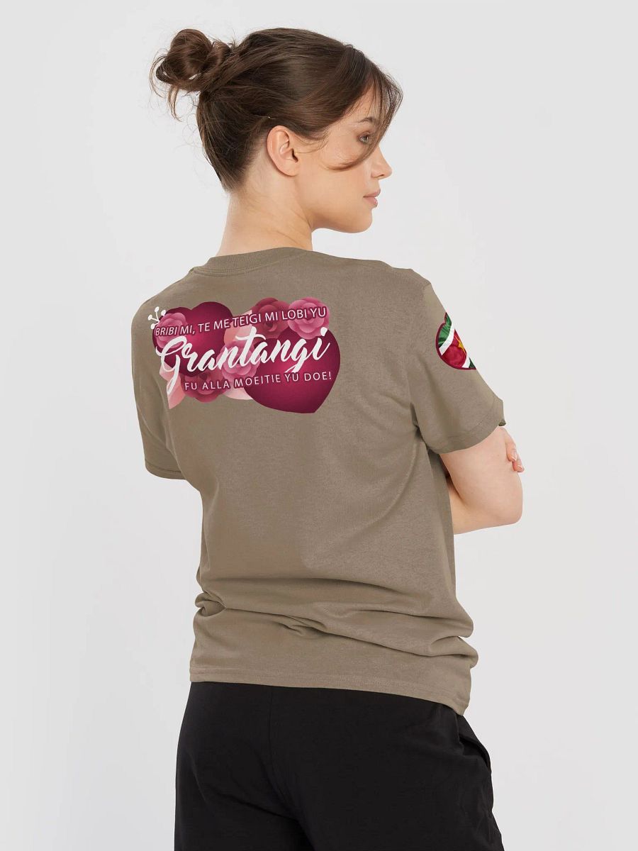 Aku Seneng Kowe Mom Shirt product image (34)