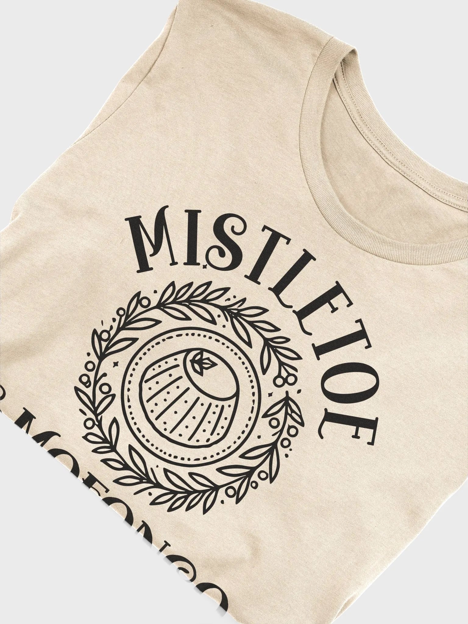Mistletoe & Mofongo Camiseta Unisex product image (4)