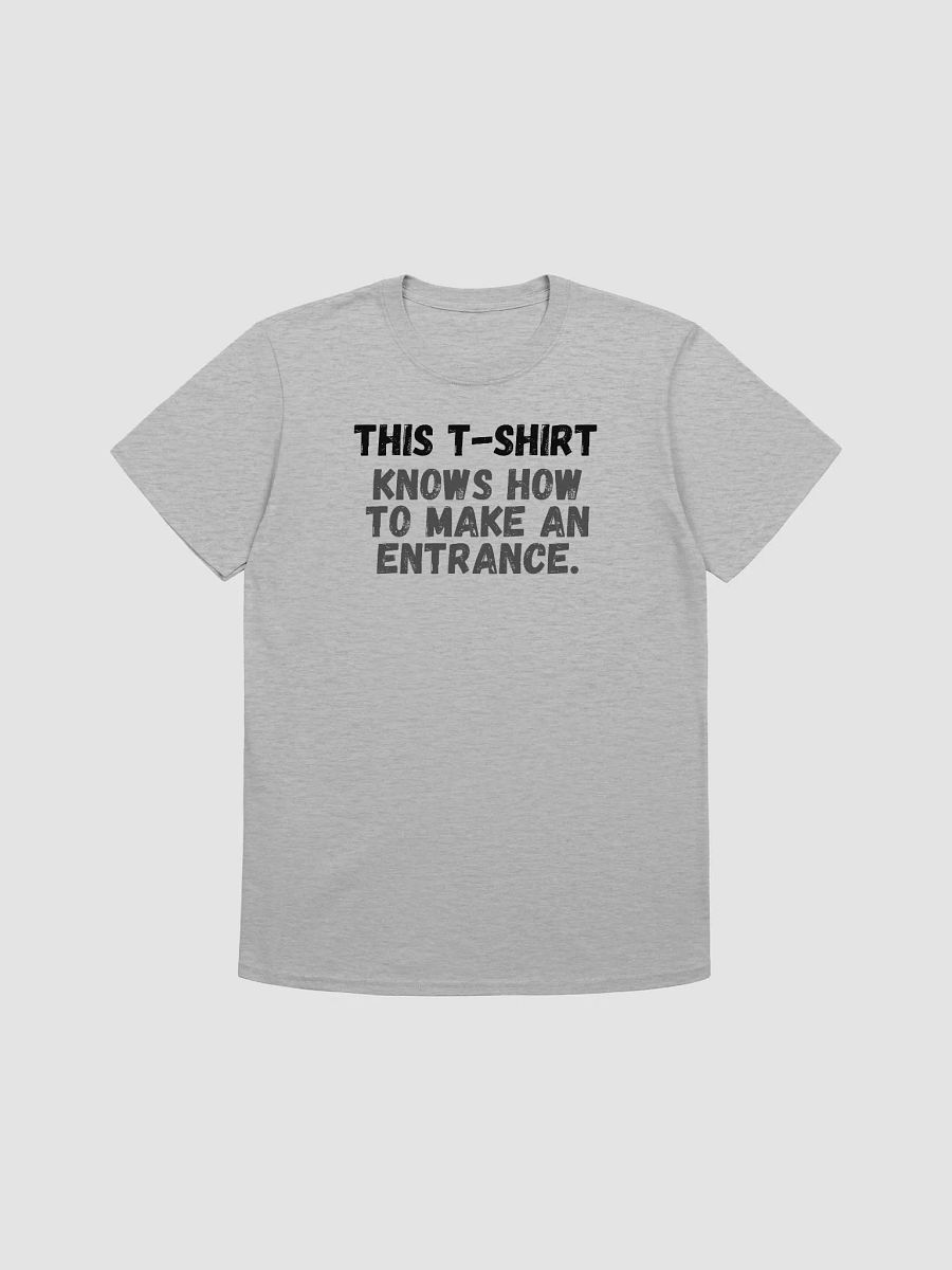 This t-shirt knows how to make an entrance. product image (2)