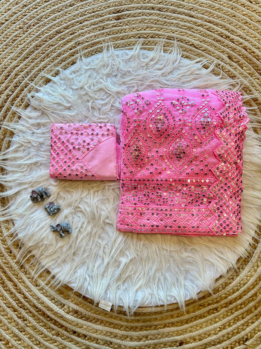 Superb Soft Refined Georget Silk Saree With Lucknowi Thread Chikankari product image (3)
