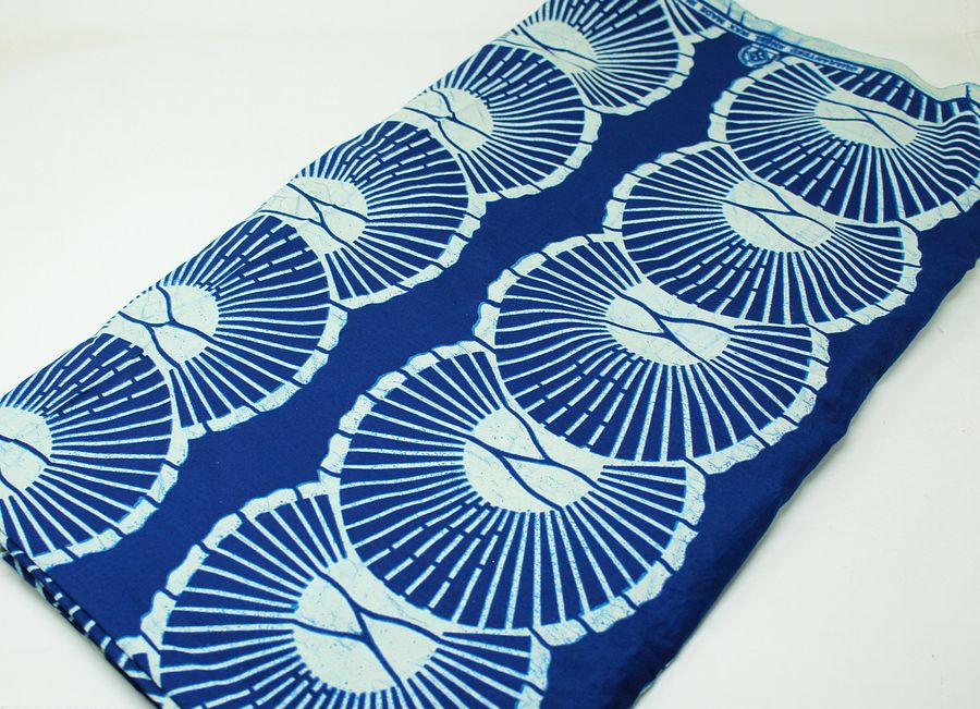 Tessuto Wax Indigo Yoruba - Design Sole - cod.604/B product image (2)