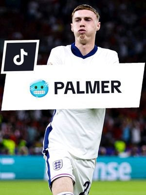 An almost cold Palmer assist off the crossbar - most recent UFL update is terrible so you're always hitting the post and bar #gamingclips #uflgame #colepalmer #only1aray 