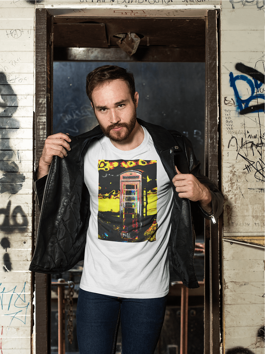 Psychedelic British Telephone Box Unisex Organic T-Shirt product image (4)