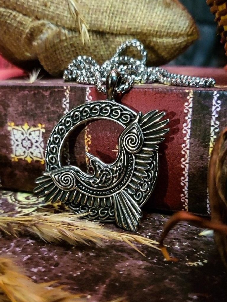 The Armored Kingdom Flight of the Ancient Raven Necklace product image (5)