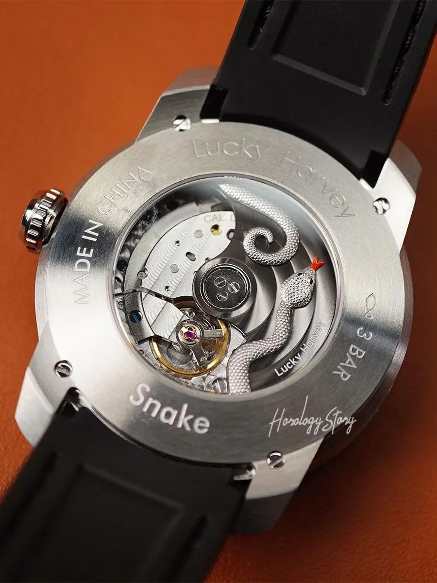Lucky Harvey Silver Snake Automatic product image (8)