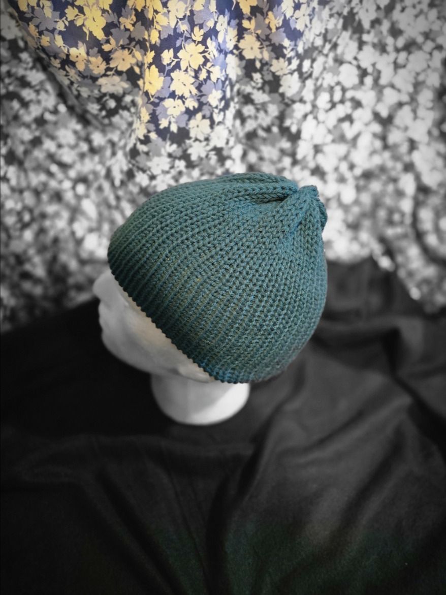 Basic Beanie product image (10)