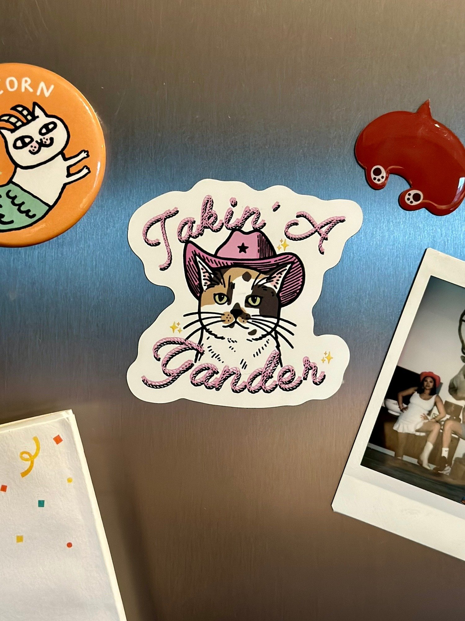 Takin' A Gander Magnet product image (1)