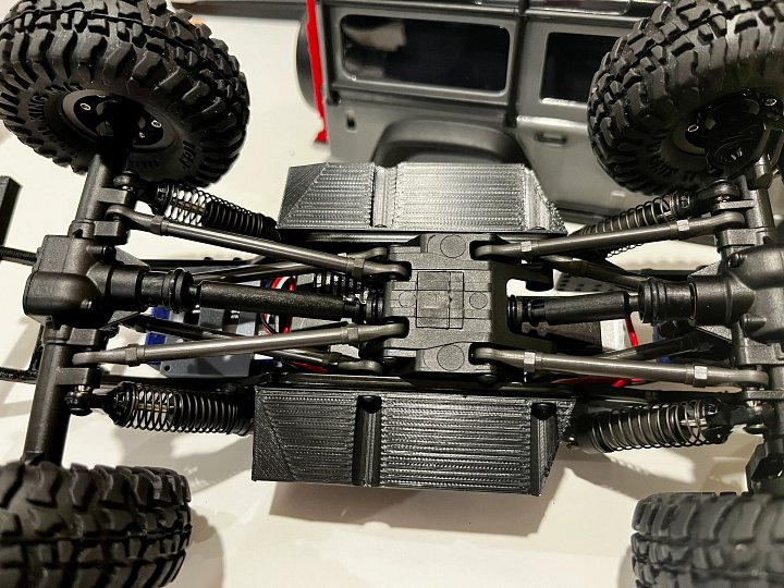 Sliders for the Traxxas Trx4m product image (2)