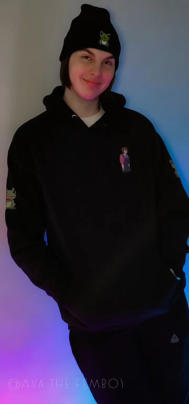 1st Gen Frog Hoodie: Froodie product image (2)