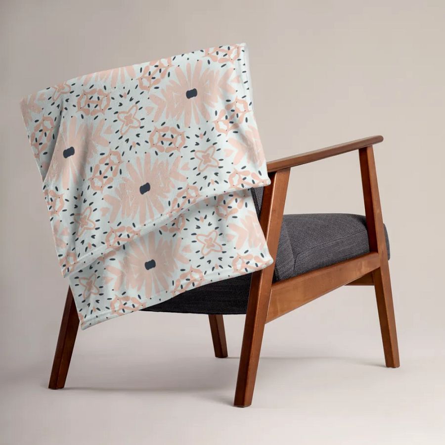 Pink Floral Blanket product image (5)