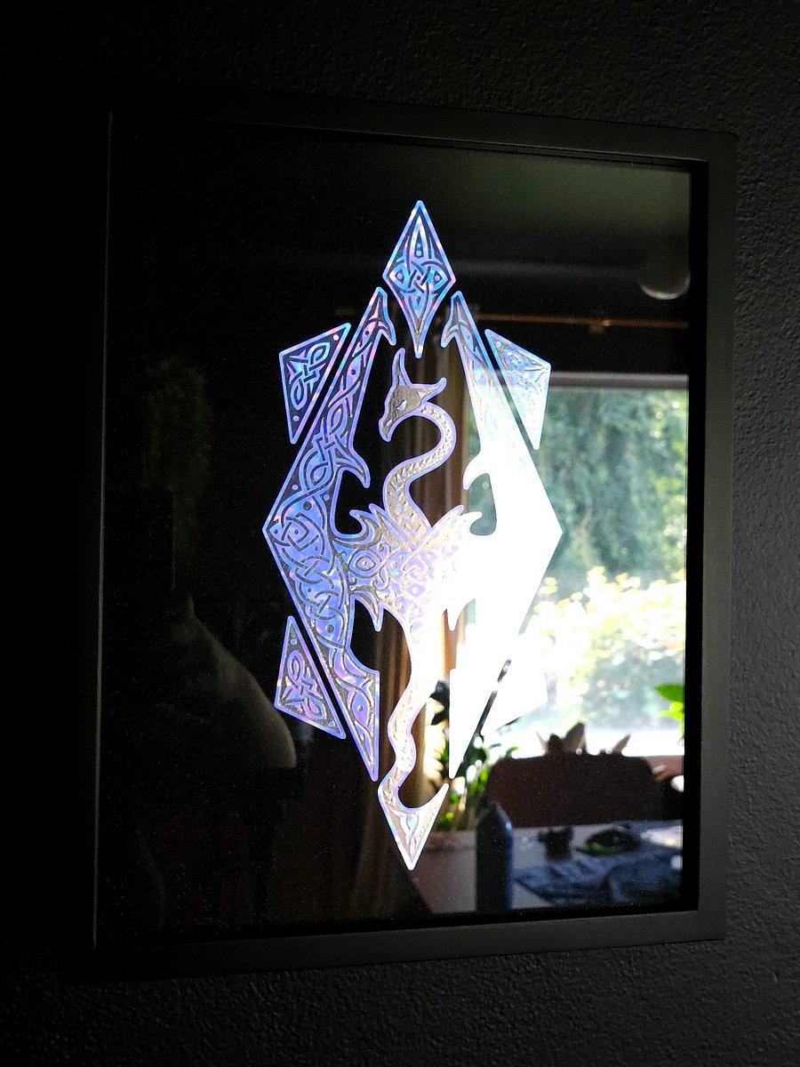 Skyrim - Dovah-Kiin (Dragonborn) Emblem [13x16] product image (8)