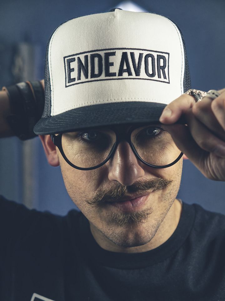ENDEAVOR Trucker product image (2)