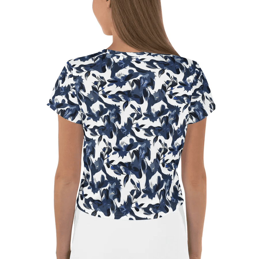 Wild Waves | Crop Tee product image (3)