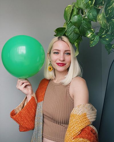Today is my 30th birthday. I thought this day would be scary but yall really showed up and made me feel loved. Thank you for ...