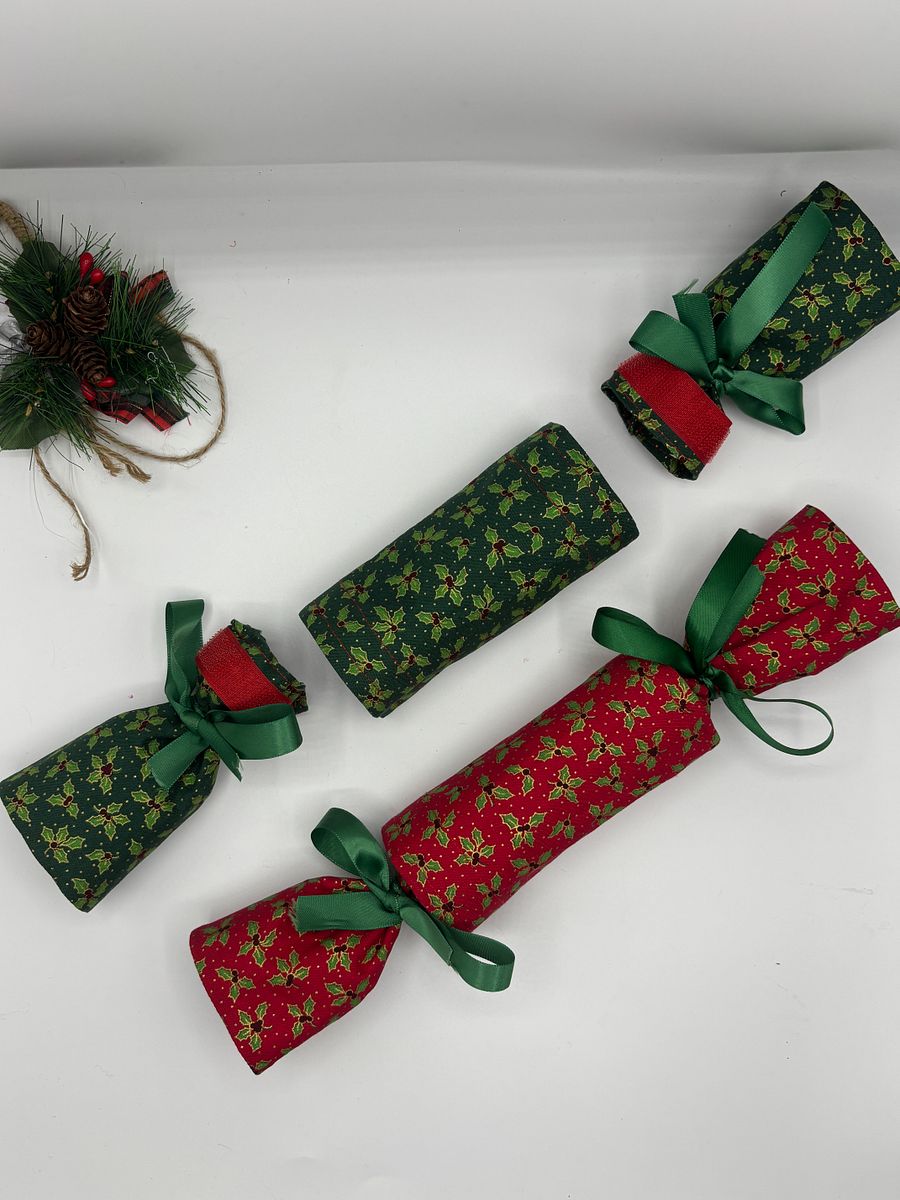Christmas Cracker Sewing Pattern Reusable Pullable and Winnable product image (5)