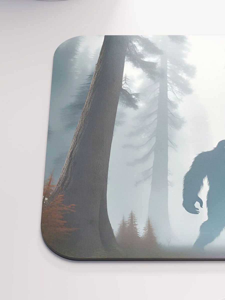 Desk mat Bigfoot in the mist product image (6)