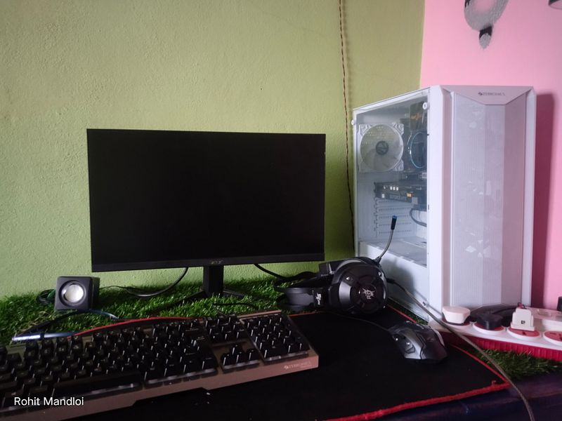 NEW GAMING PC WITH 2060 SUPER