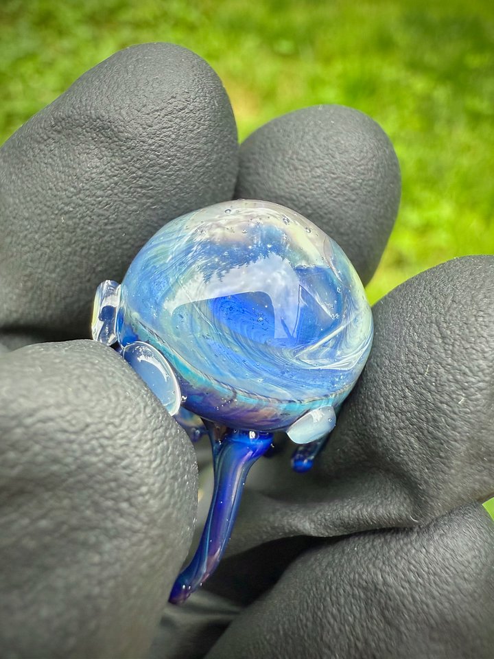 Dark Blue Floatfish Jellyfish Glass Trinket product image (2)