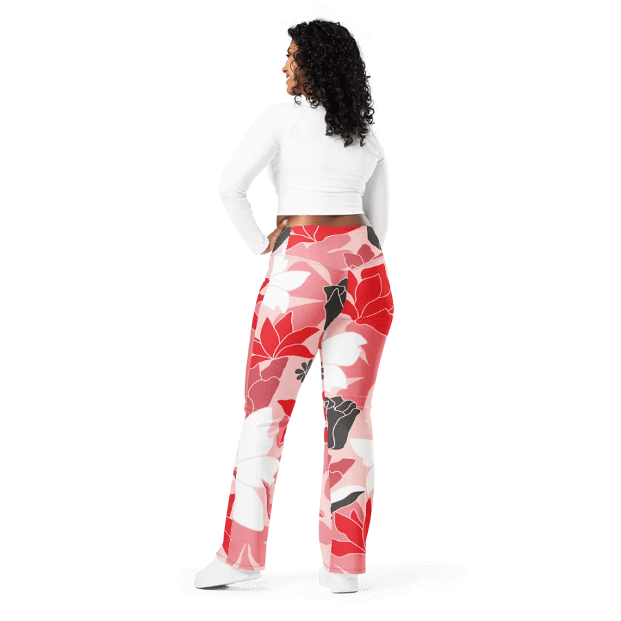 Floral Fusion Flare Leggings product image (3)