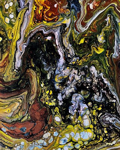 Poured acrylic art in gold, brown and black.
.
.
.
.
#acrylicpourart #pouredart #fluidacrylicart #acrylicpourartwork #fluidac...