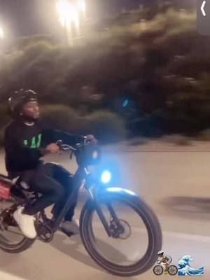 Late night bike ride 🚲  #views and #vibes 