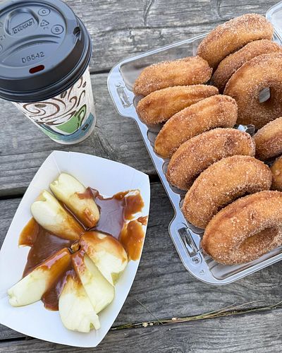 a saturday morning in october 🍎