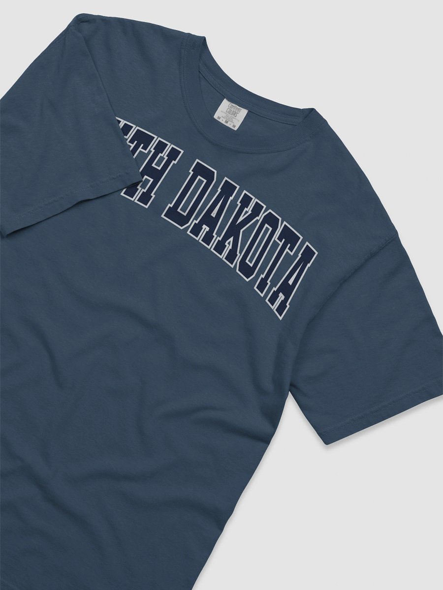 South Dakota Vintage Varsity Unisex Garment-Dyed T-shirt product image (6)
