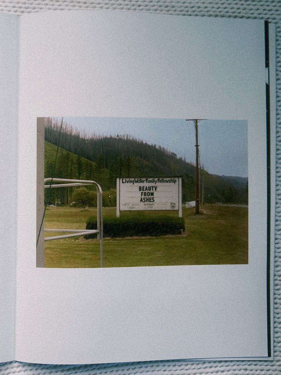 *PREORDER* The Spaces Between Us - Madison Miller (subsequencing) product image (4)
