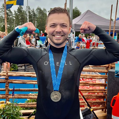 The Swedish Classic redemption arc has started. 

Last time I got disqualified during the last event (skiing) due to missing ...