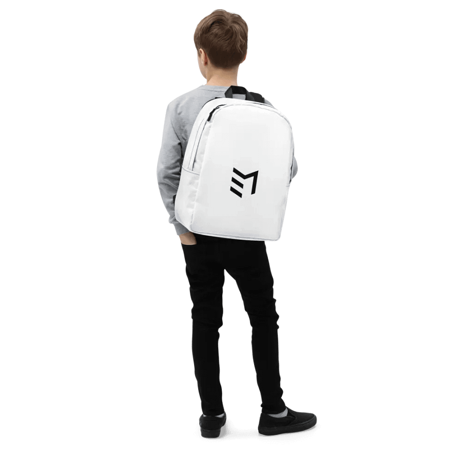 EM \\ Backpacking product image (4)