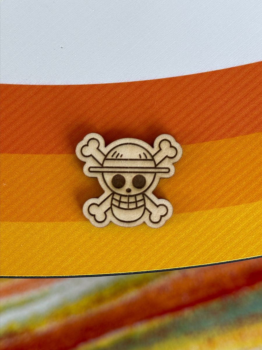 Straw Hat Jolly Roger Wood Pin product image (1)