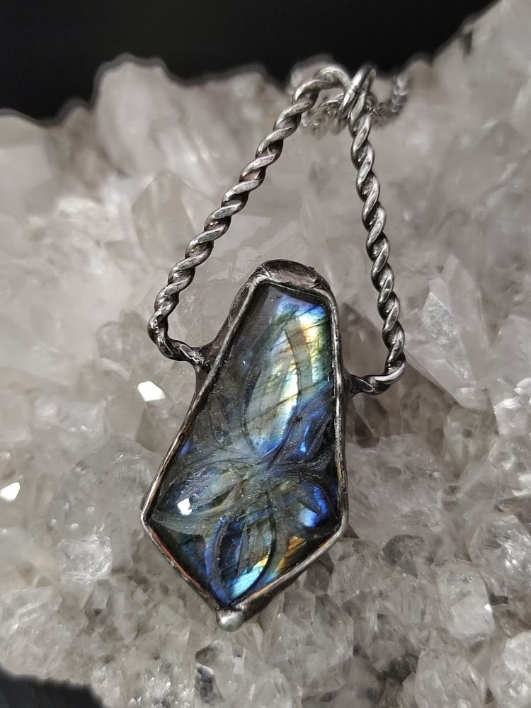 Sorcery Talisman - Floral Spector product image (3)
