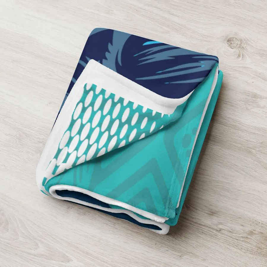 Fierce Wolf Throw Blanket product image (6)
