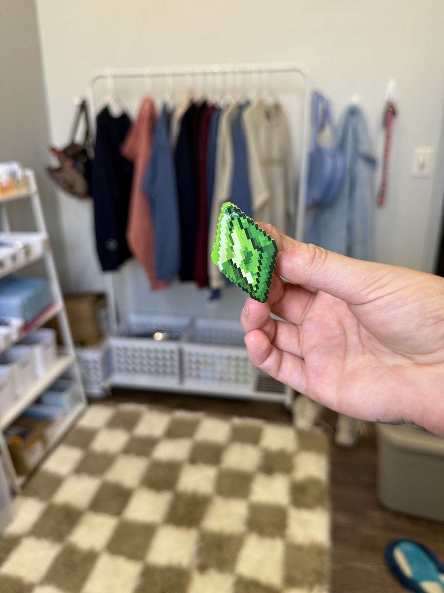 Mini Plumbob Hair Claw product image (1)
