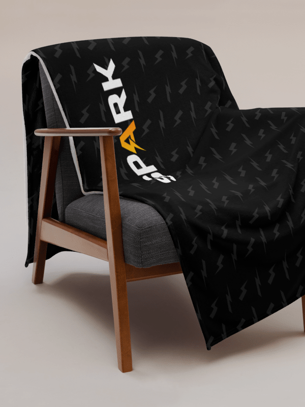 The Spark Blanket (153 × 203 cm) product image (2)