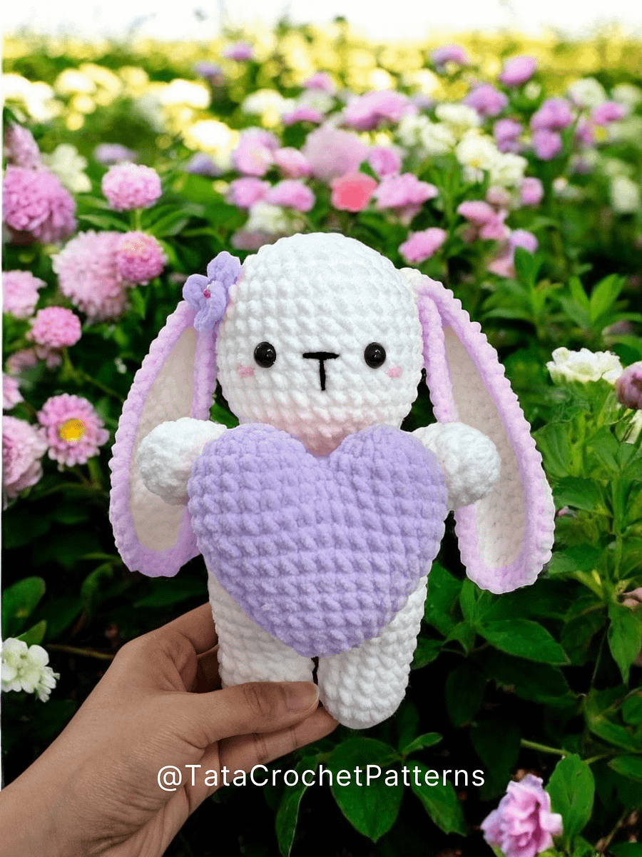 Crochet Pattern - Amigurumi Bunny Holding The Heart product image (6)