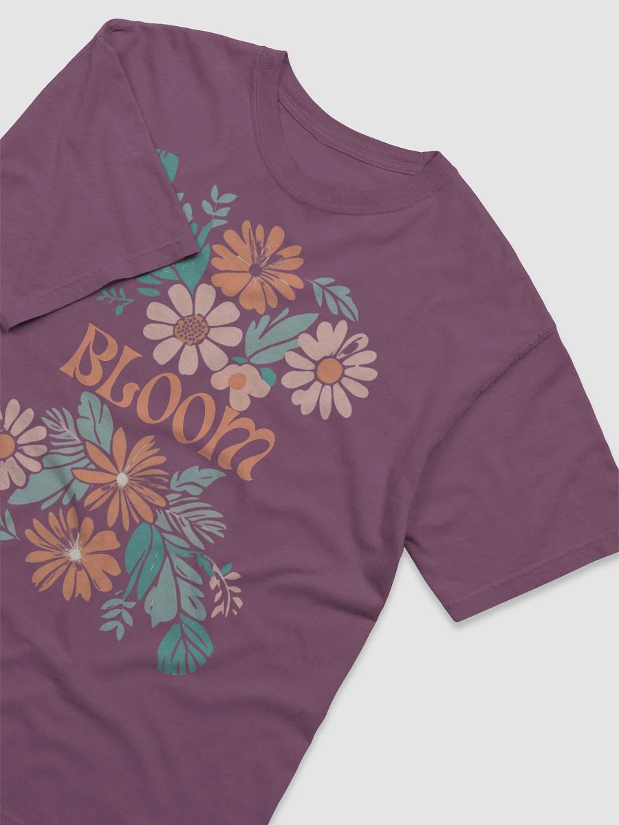 Bloom Boho Flowers Pattern Aesthetic T-shirt product image (32)