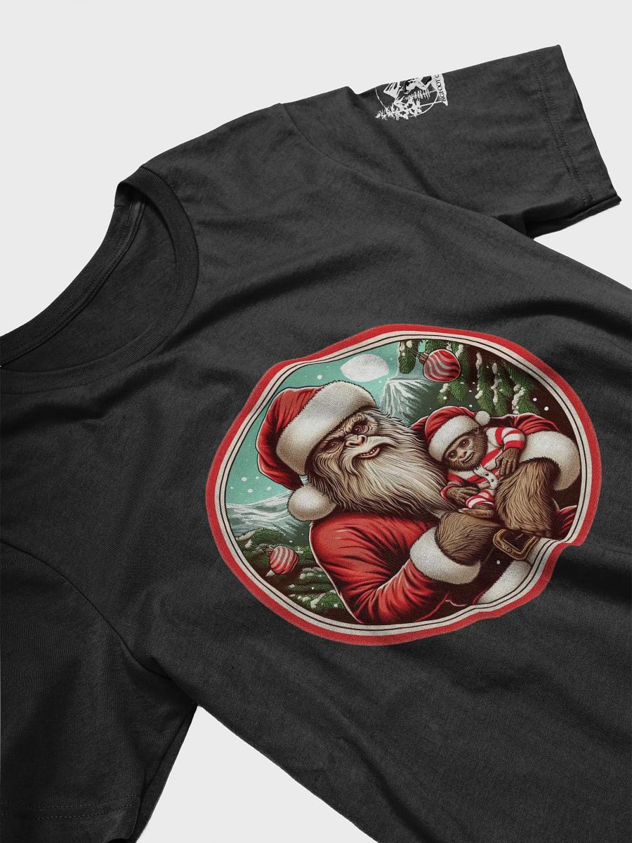 SANTA BIGFOOT AND HIS LITTLE HELPER T-SHIRT product image (4)